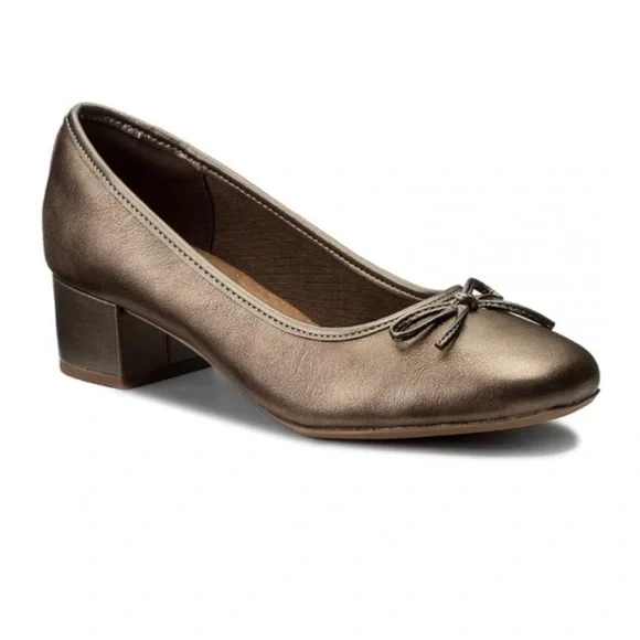 Clarks Shoes Clarks Chartli Daisy Heel Size Poshmark